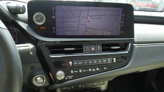 2022 Lexus ES 