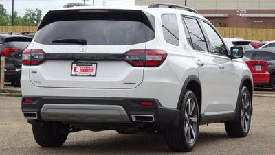 2024 Honda Pilot Touring
