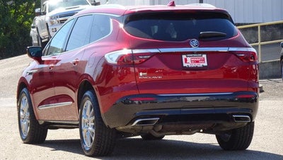 2022 Buick Enclave Essence