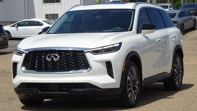 2024 INFINITI QX60 LUXE