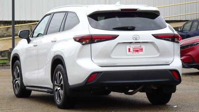 2024 Toyota Highlander XLE