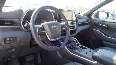 2024 Toyota Highlander XSE