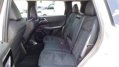 2023 Mitsubishi Outlander PHEV SE