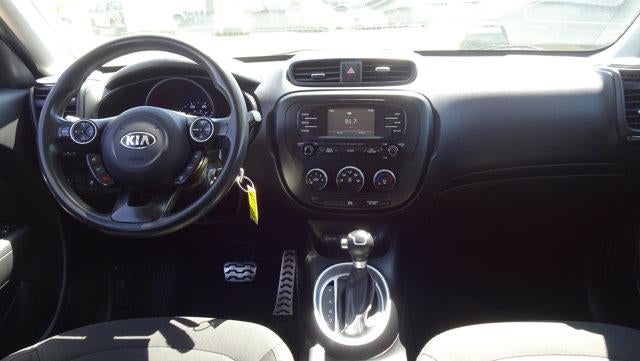 2016 Kia Soul Base
