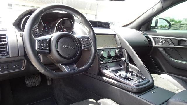 2019 Jaguar F-TYPE P300