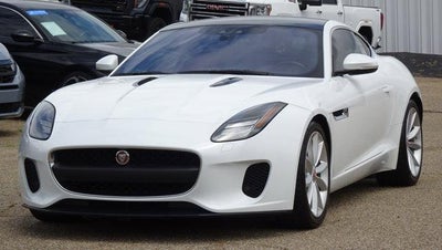 2019 Jaguar F-TYPE P300