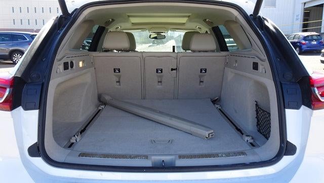 2018 Buick Regal TourX Essence